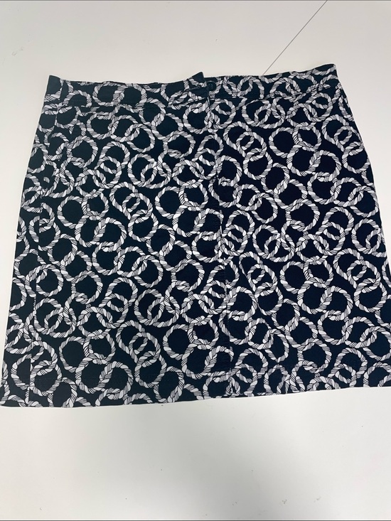 Karen Scott Dresses & Skirts - Karen Scott Black Mini Skort with White Rope Print